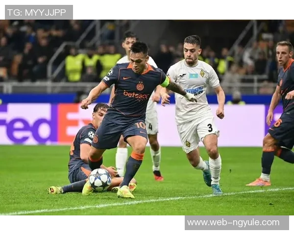 国米与巴伦西亚赛场冲突引发激烈打斗球迷反应热烈