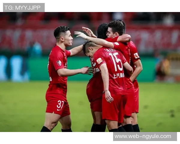 日本评中超焦点战上港对恒大实力对决与战术分析